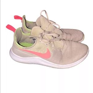 Nike Free Women's TR 8 Running Training Shoes Light Grey Size 9.5
